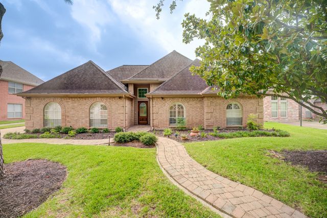 2923 Cane Field Drive, Sugar Land, TX 77479