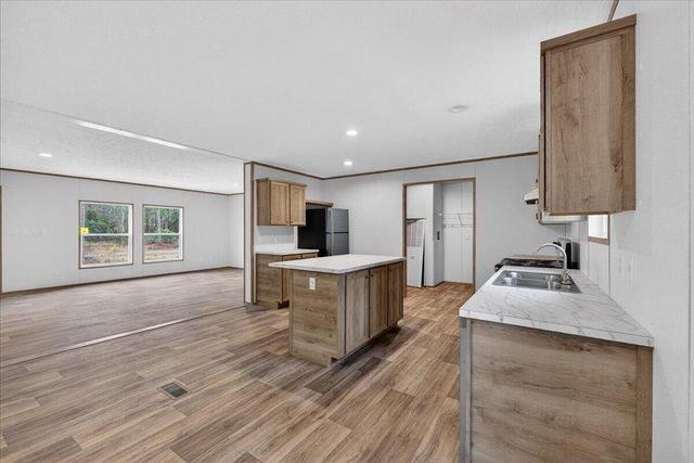 212 Saturn Lane, Walterboro, SC 29488