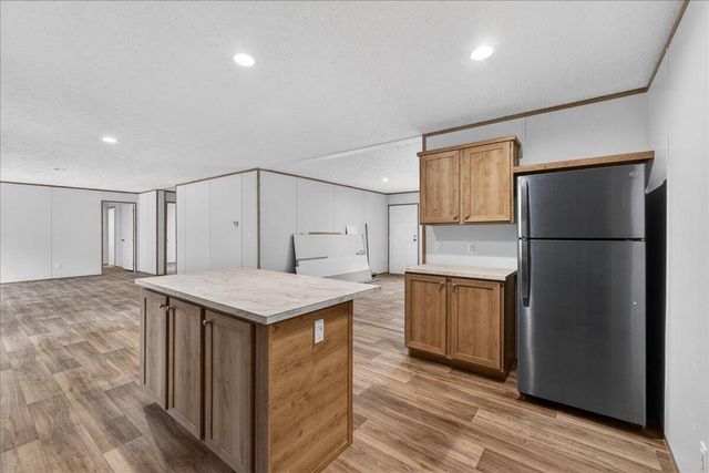 212 Saturn Lane, Walterboro, SC 29488