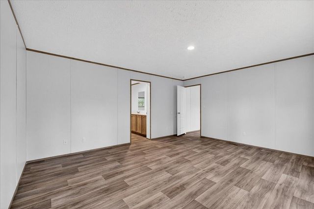 212 Saturn Lane, Walterboro, SC 29488