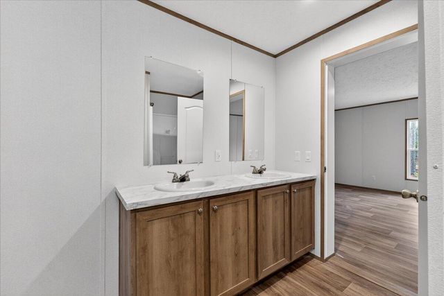 212 Saturn Lane, Walterboro, SC 29488