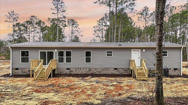 212 Saturn Lane, Walterboro, SC 29488