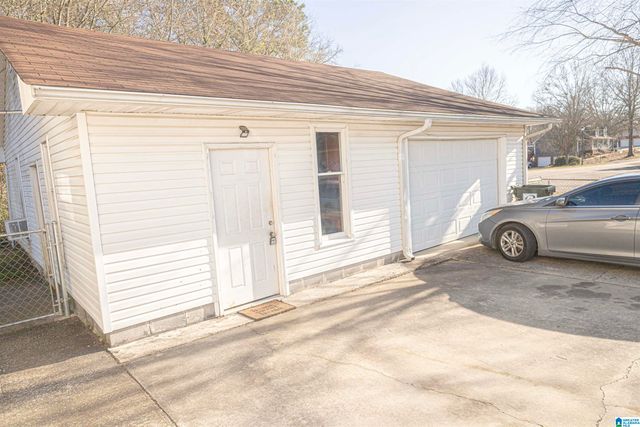 3014 MARTIN STREET S, Cropwell, AL 35054