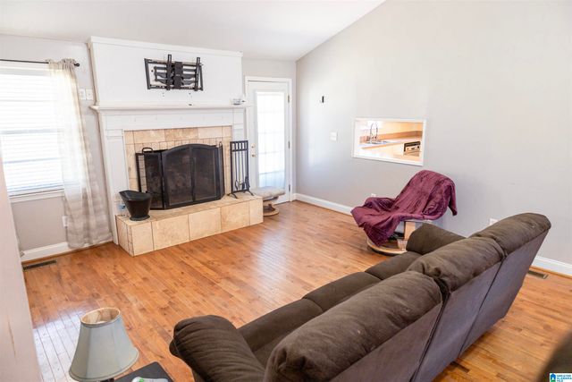 3014 MARTIN STREET S, Cropwell, AL 35054