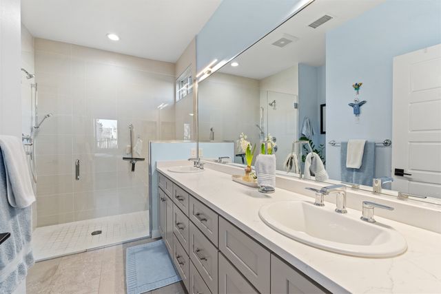 1728 Callejon Melinda, Santa Fe, NM 87501