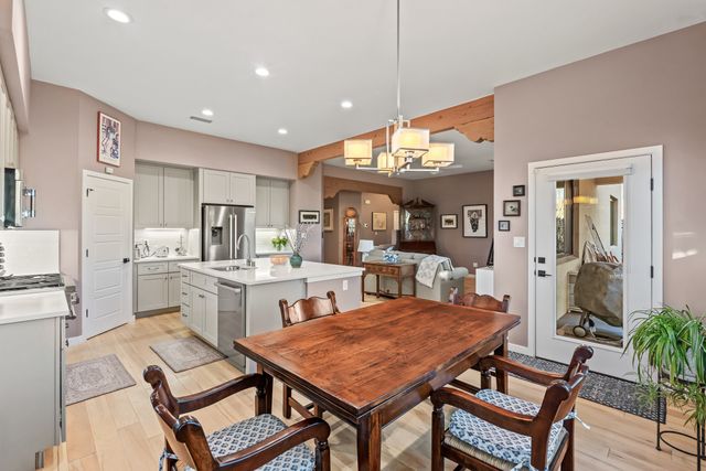 1728 Callejon Melinda, Santa Fe, NM 87501