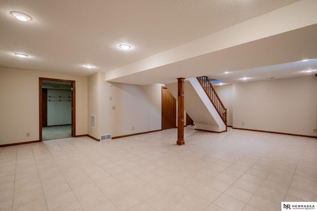 14465 Patrick Avenue, Omaha, NE 68116