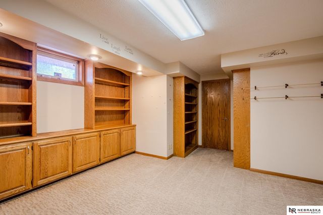 14465 Patrick Avenue, Omaha, NE 68116