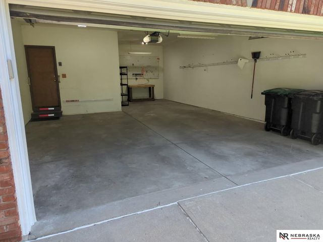 14465 Patrick Avenue, Omaha, NE 68116