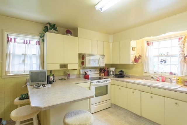 1245 1st Street N, Fargo, ND 58102