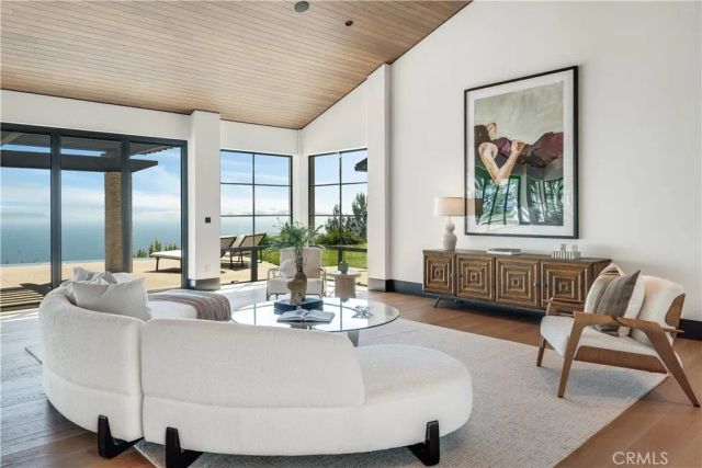 71 Crest Road East, Rolling Hills, CA 90274