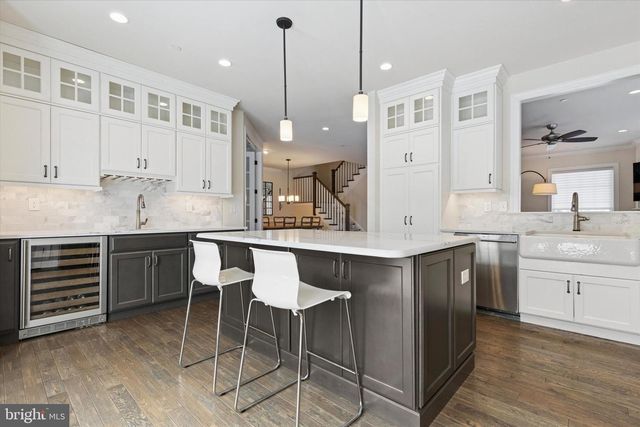 400 MORRIS CT, Flourtown, PA 19031