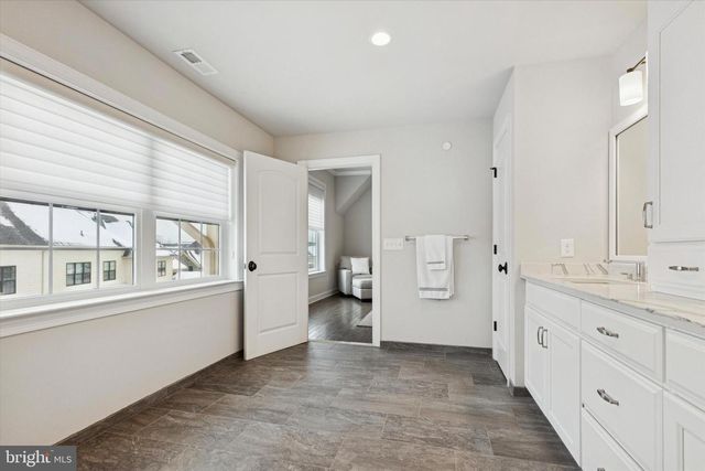 400 MORRIS CT, Flourtown, PA 19031