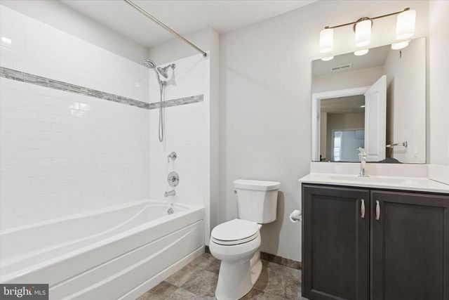 400 MORRIS CT, Flourtown, PA 19031