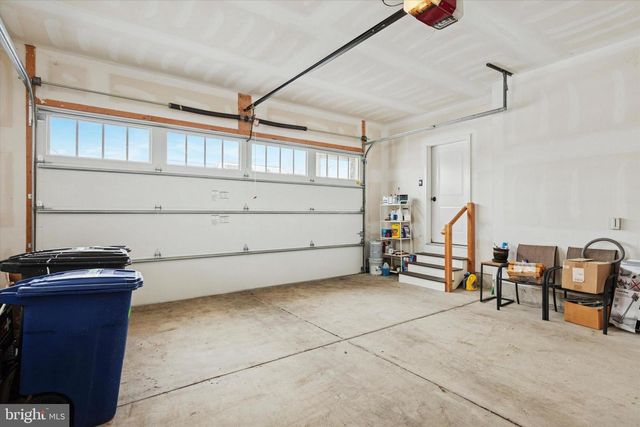 400 MORRIS CT, Flourtown, PA 19031