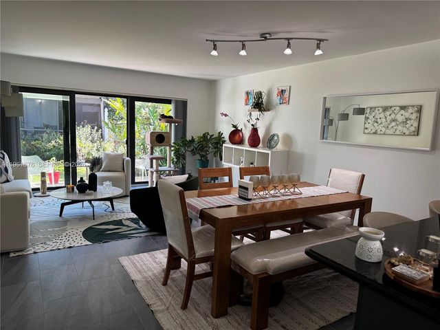 21300 San Simeon Way 01, Miami, FL 33179