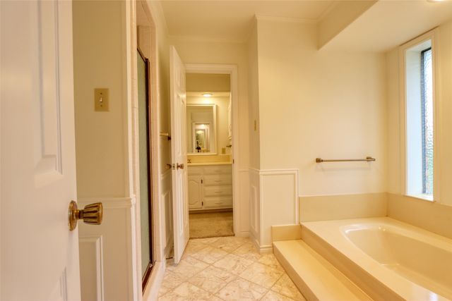 1113 Mockingbird Circle, Ennis, TX 75119