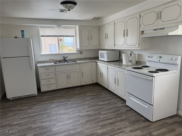 4361 Laute Drive, Pahrump, NV 89061