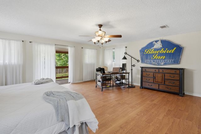 5106 Gibson Court, Granbury, TX 76049