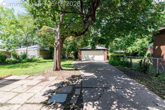 17145 Fairfield Street, Detroit, MI 48221
