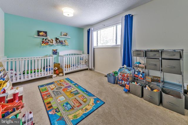 56 DOVER DR, Lindenwold, NJ 08021