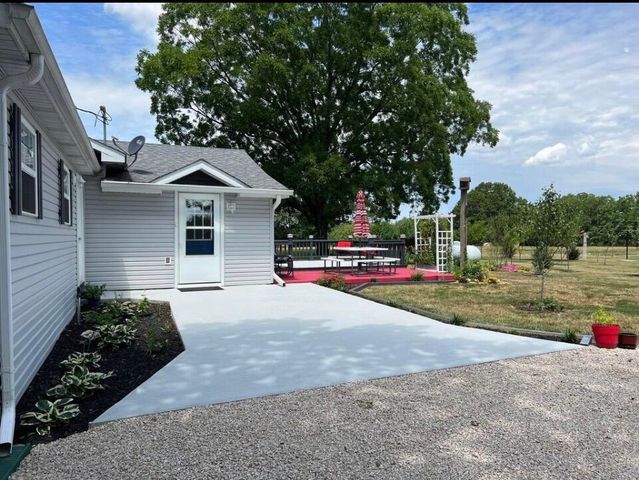 9605 County Road 3040, Mountain View, MO 65548