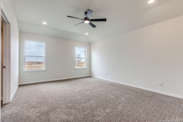 4111 Hidden Hollow Isle, Von Ormy, TX 78073