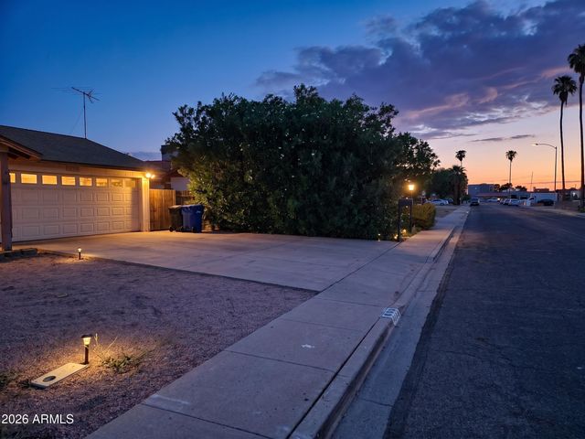 1105 W FRITO Avenue, Mesa, AZ 85210