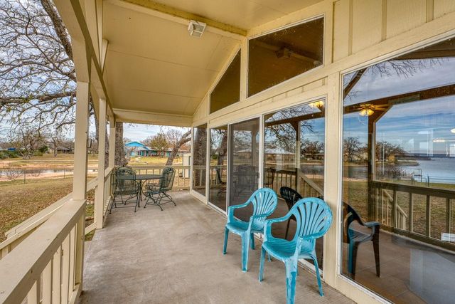 310 S Chaparral, Burnet, TX 78611