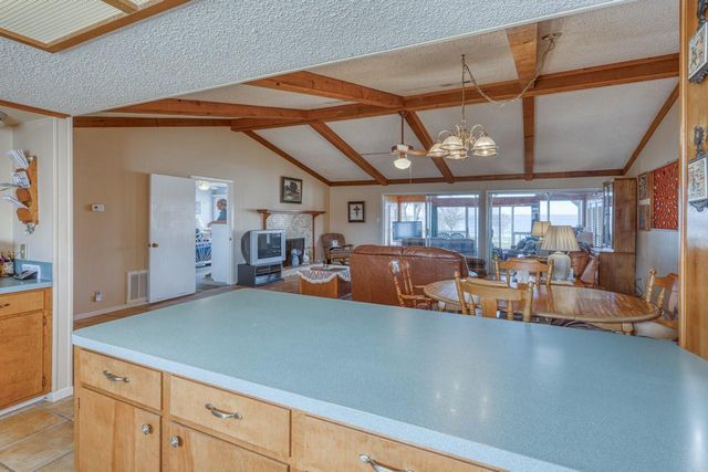 310 S Chaparral, Burnet, TX 78611