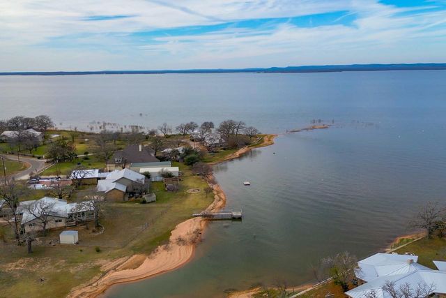 310 S Chaparral, Burnet, TX 78611