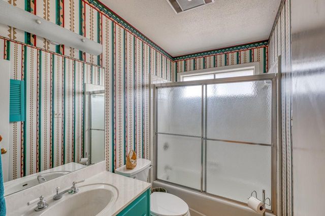 310 S Chaparral, Burnet, TX 78611