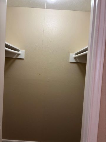 1726 Oakwell Lane, Katy, TX 77449