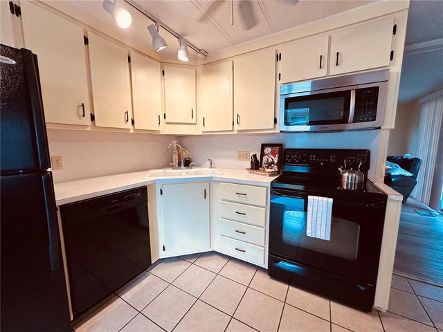 1100 BELCHER ROAD S 185, Largo, FL 33771