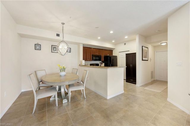13180 Bella Casa CIR 166, Fort Myers, FL 33966