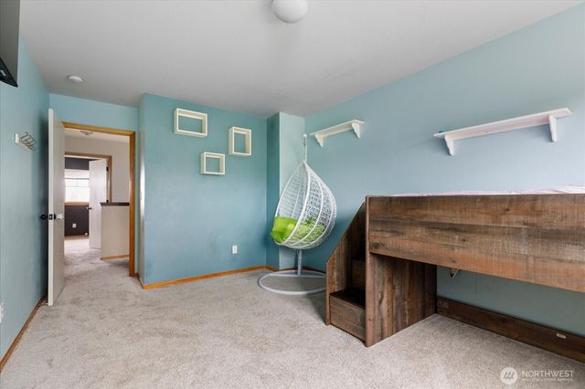 1958 SW Rock Rose Drive, Oak Harbor, WA 98277