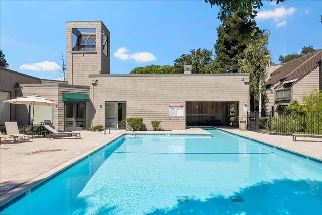 69 Cove Lane, Redwood City, CA 94065