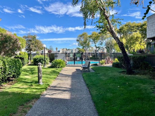 69 Cove Lane, Redwood City, CA 94065