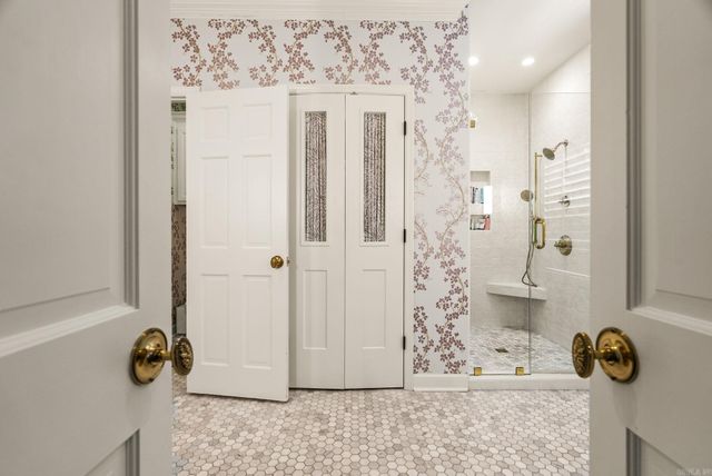 25 E Palisades, Little Rock, AR 72207