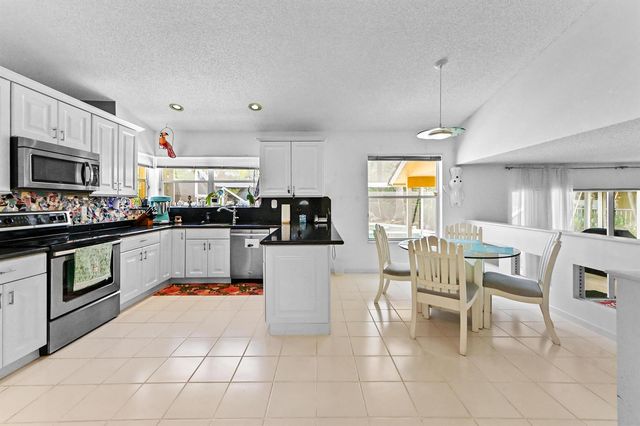 7461 Anadale Circle, Lake Worth, FL 33467