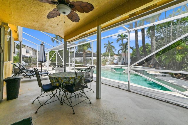 7461 Anadale Circle, Lake Worth, FL 33467