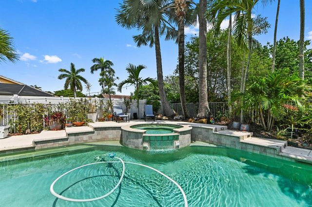 7461 Anadale Circle, Lake Worth, FL 33467