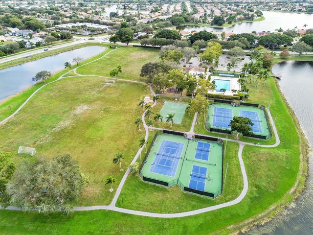 7461 Anadale Circle, Lake Worth, FL 33467