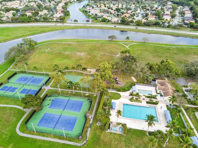 7461 Anadale Circle, Lake Worth, FL 33467