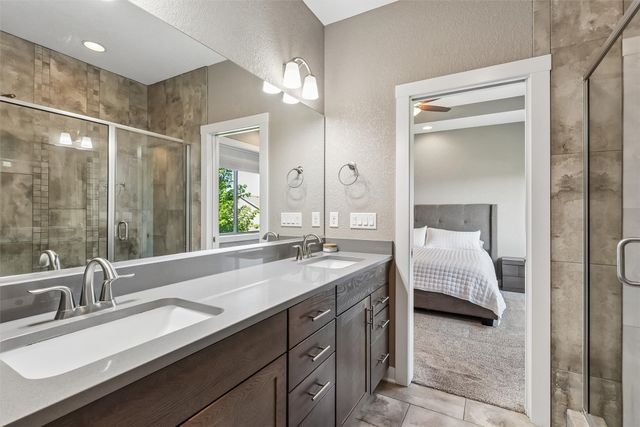 16215 Northpark Drive, Urbandale, IA 50323