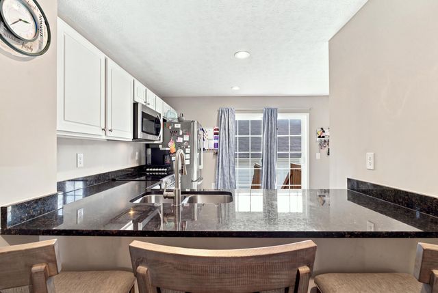 6261 Needletail Road, 32, Columbus, OH 43230