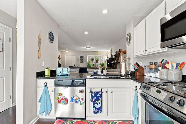 6261 Needletail Road, 32, Columbus, OH 43230