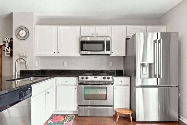 6261 Needletail Road, 32, Columbus, OH 43230