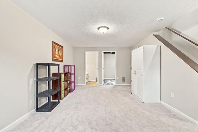 6261 Needletail Road, 32, Columbus, OH 43230