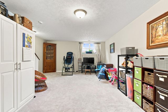 6261 Needletail Road, 32, Columbus, OH 43230